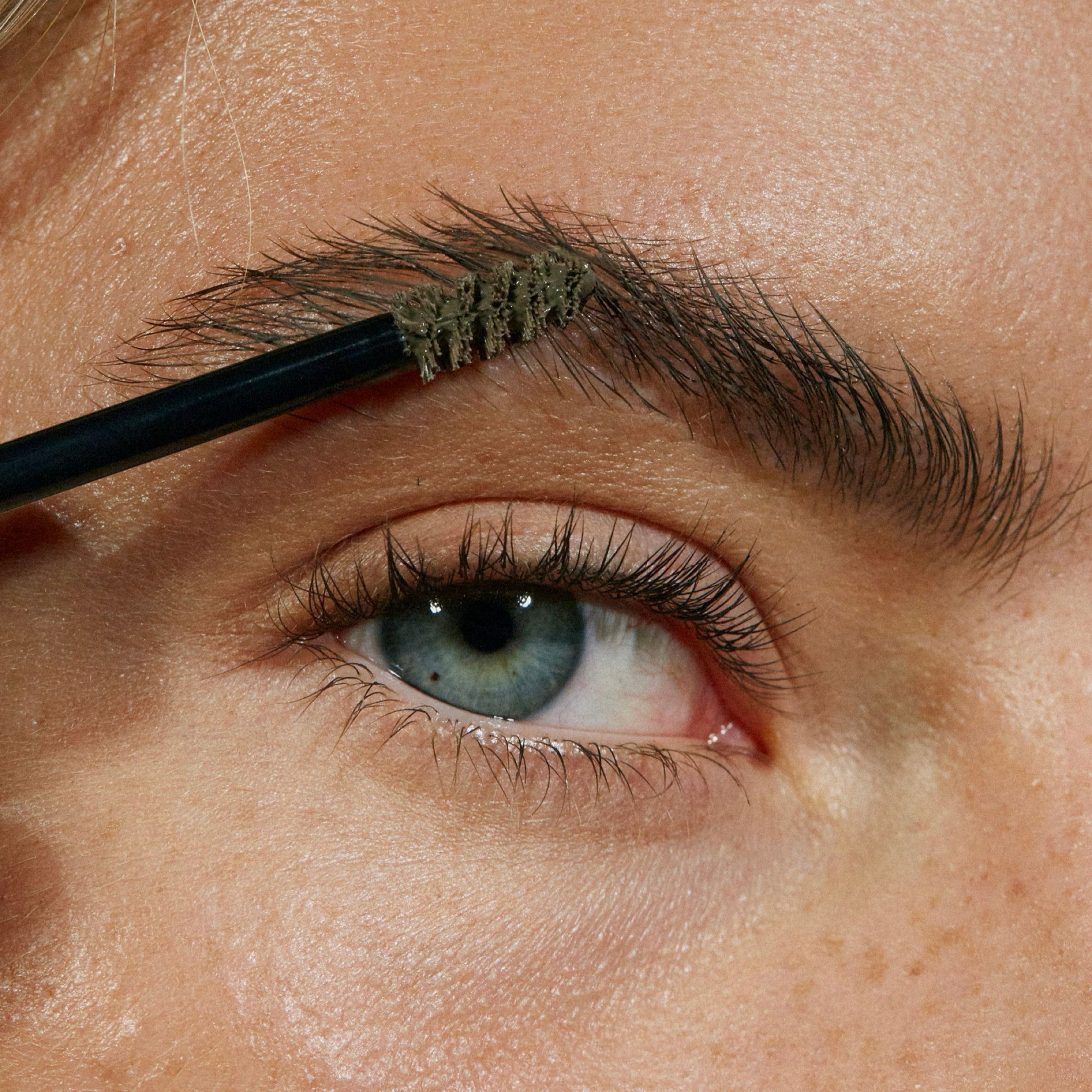 Grow & Fix Gel Teinté Pour Sourcils