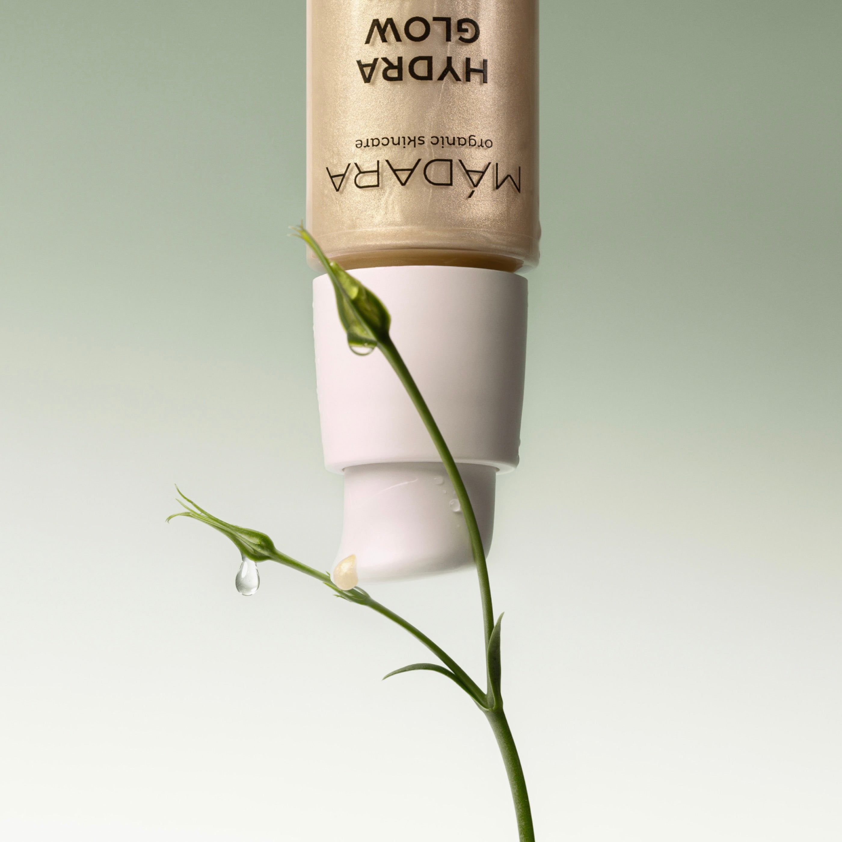Hydra Glow Sérum Hyaluronique Aux Peptides