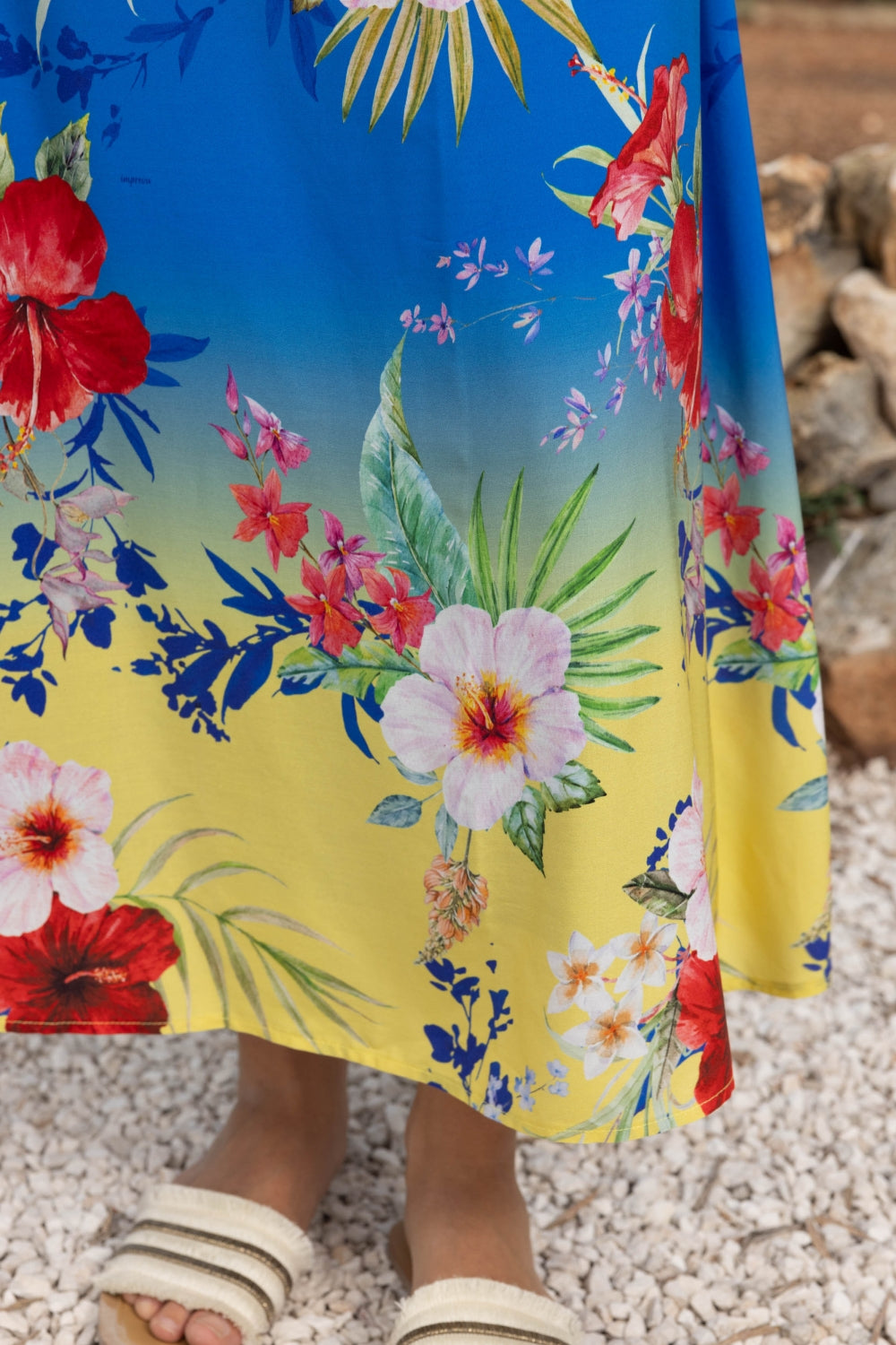 La Robe Carolina Hawaa