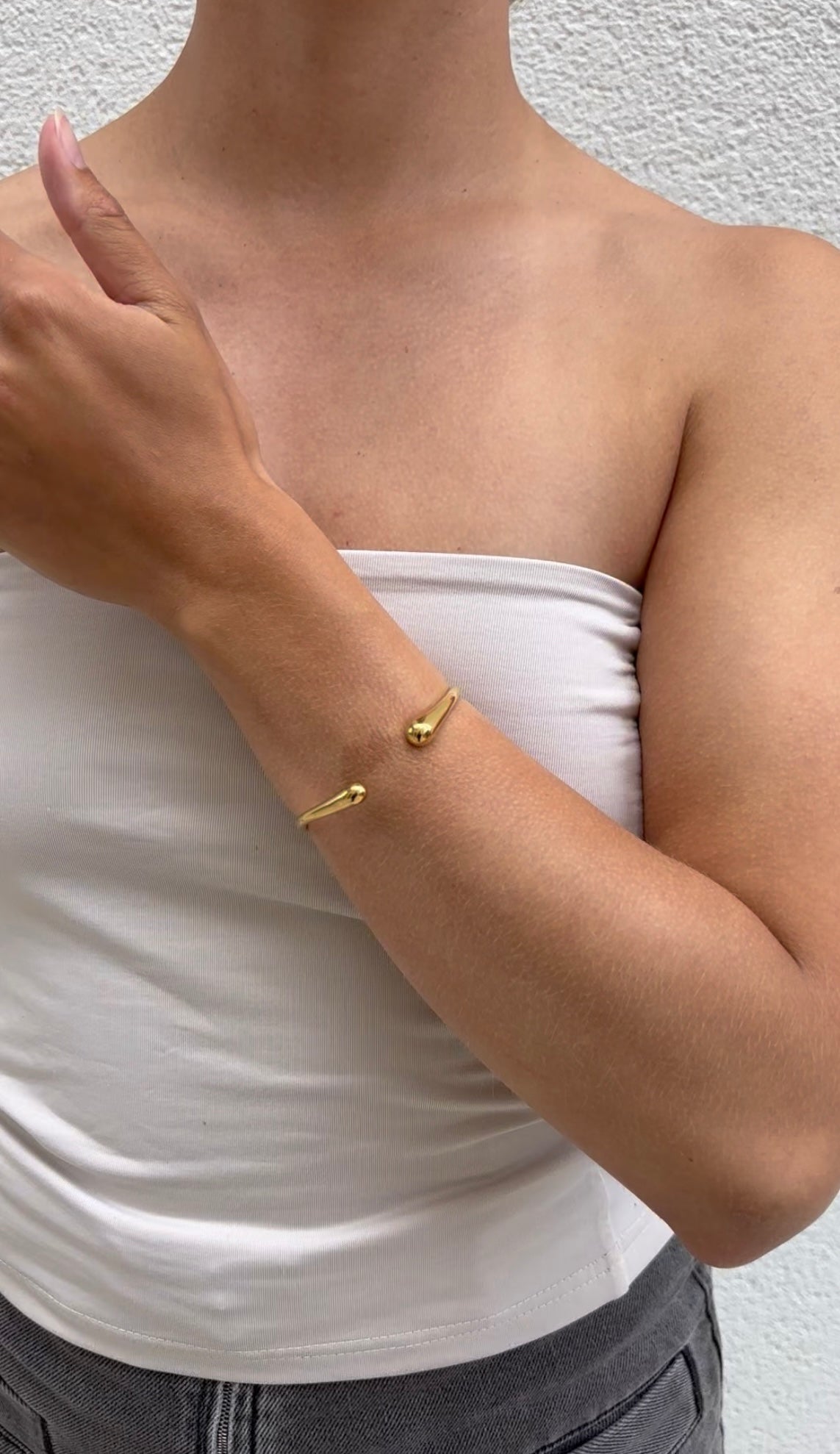 Bracelet Embrace Bangle