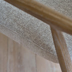 FAU0009-fauteuil_en_bois_de_chene_et_tissu_texture_beige_chine-07.jpg