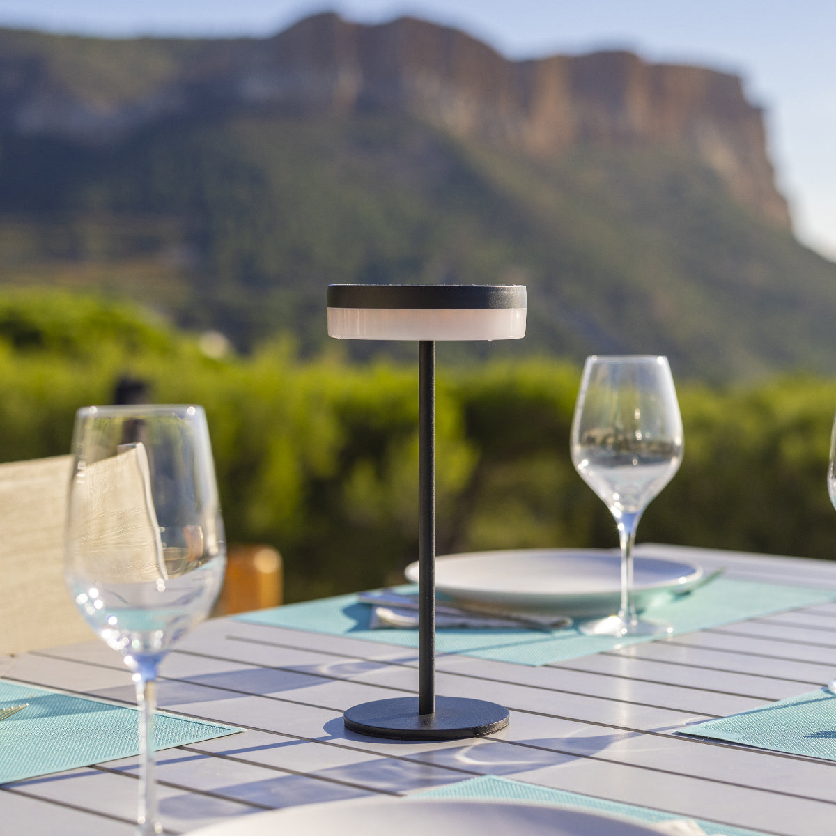 Vivia - Lampe De Table Solaire - Aluminium - Noir