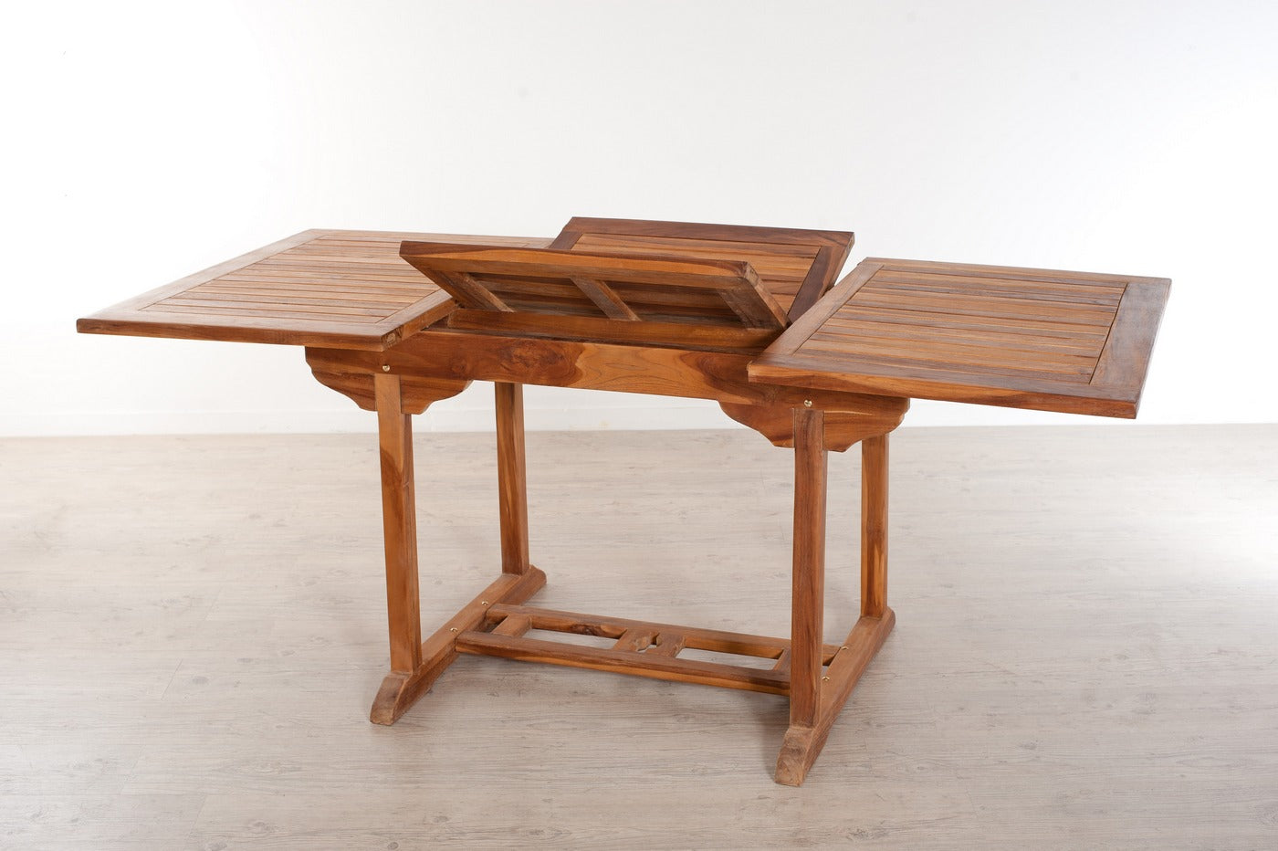 Maeva - Table De Jardin 4/6 Pers - Marron