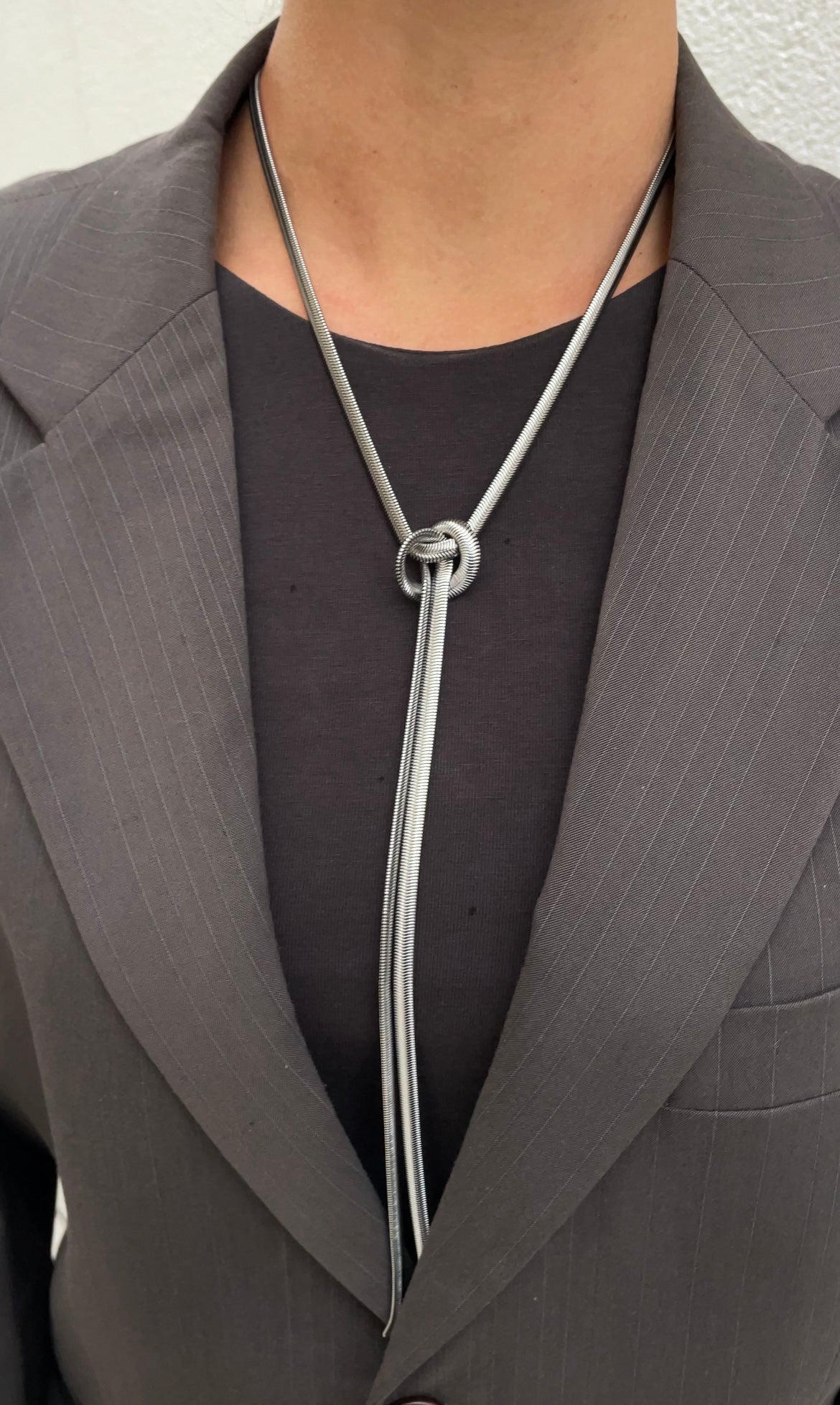 Collier Knot Snake