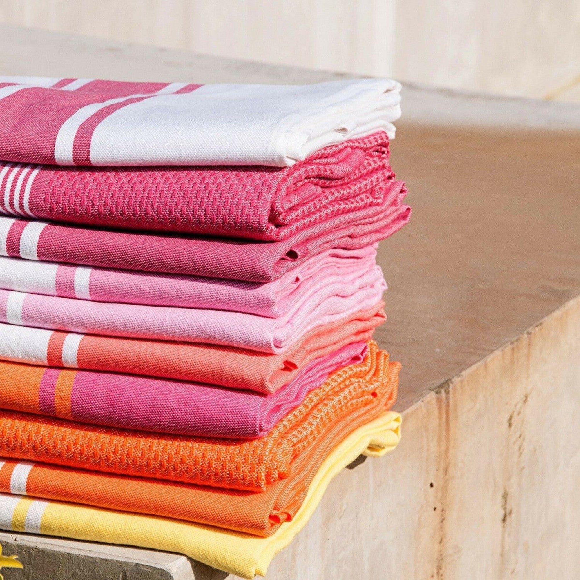St Tropez - Fouta Blanche - Blanc/Rose Fuchsia