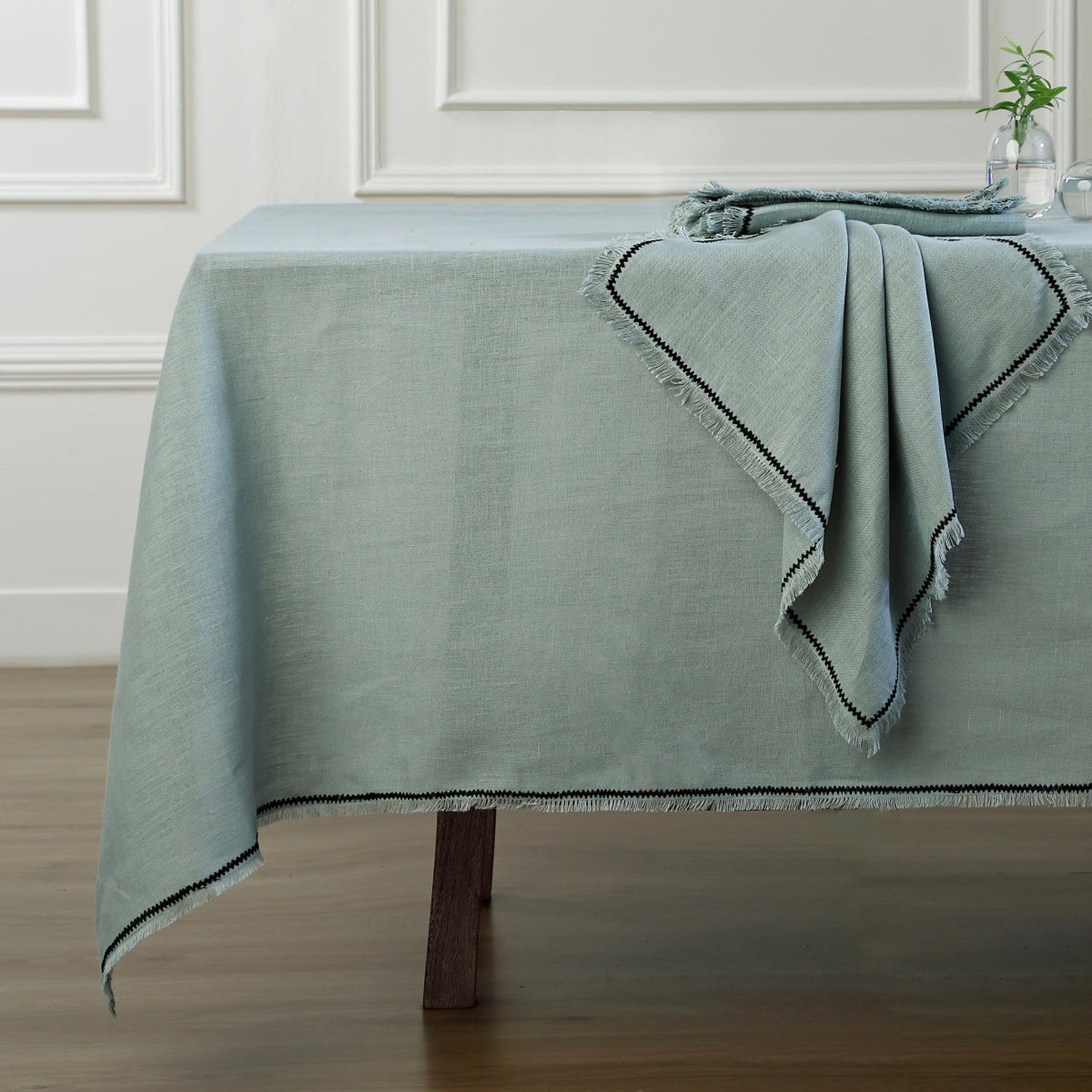 Gabriel - Lot De 4 Serviettes De Table - Vert Céladon/Noir