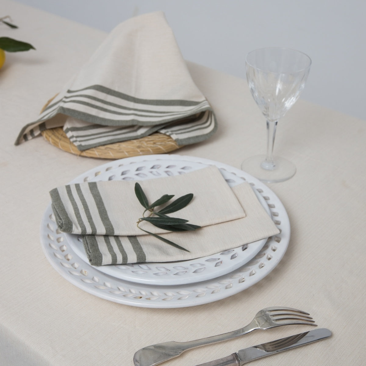 Guetary - Lot De 4 Serviettes De Table - Beige Lin/Vert Olive