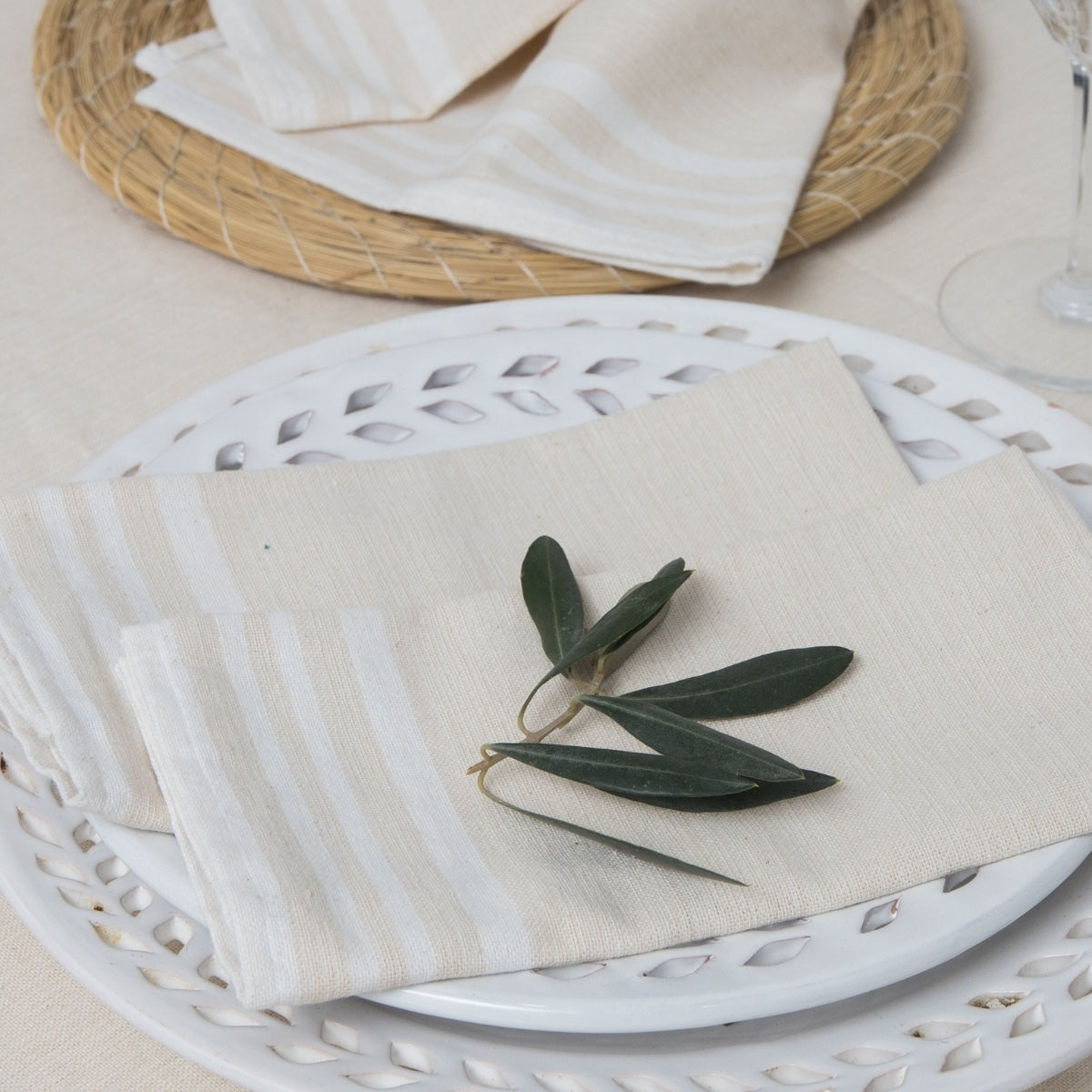 Guetary - Lot De 4 Serviettes De Table - Beige Lin/Blanc