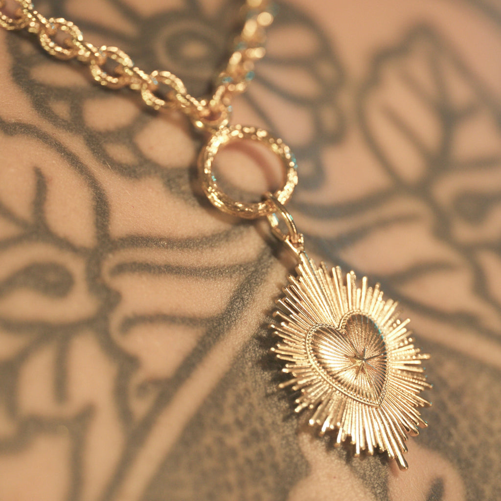 Collier Ākāsha