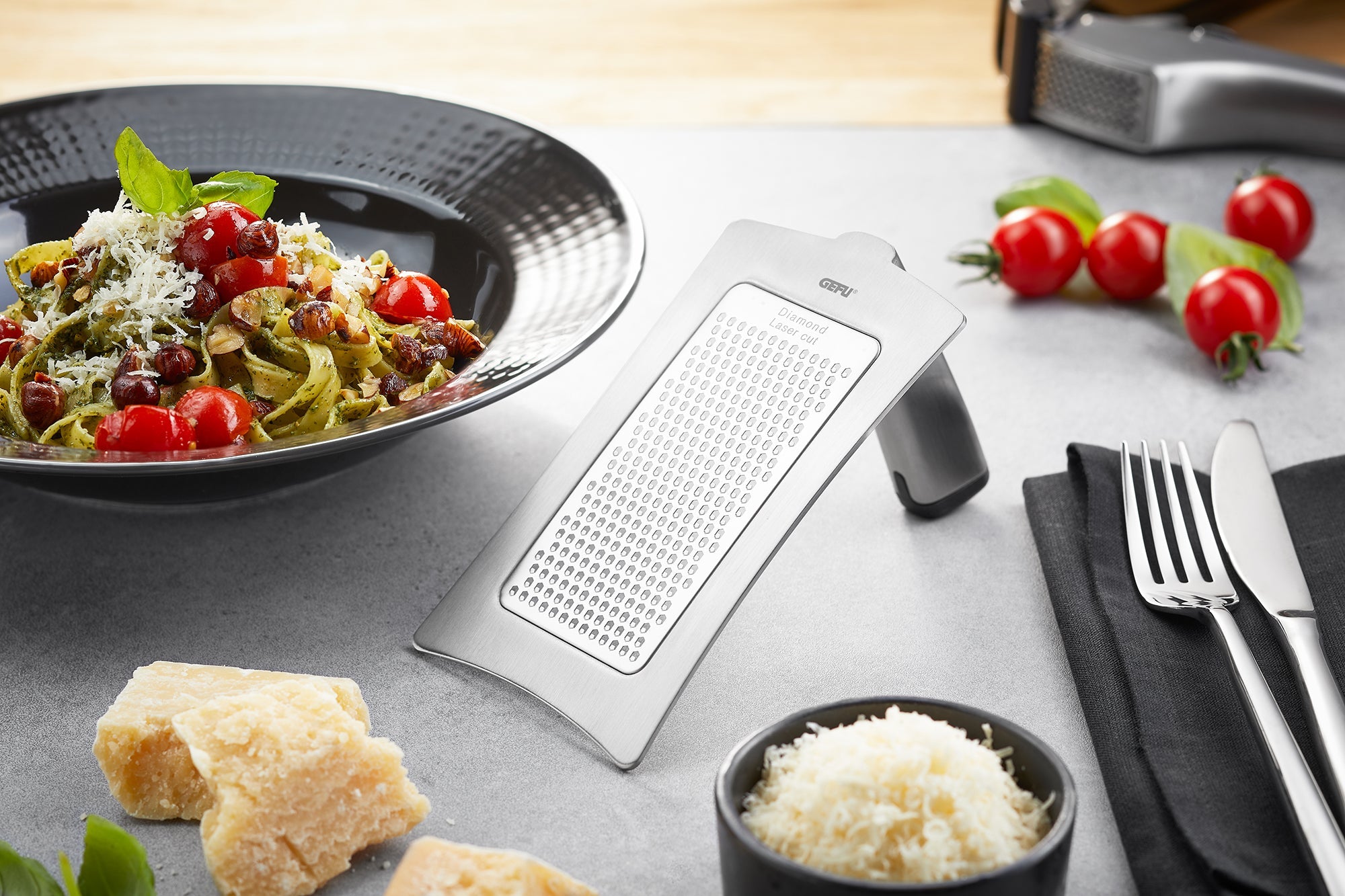 Formaggio - Râpe Fine - Noir/Argent