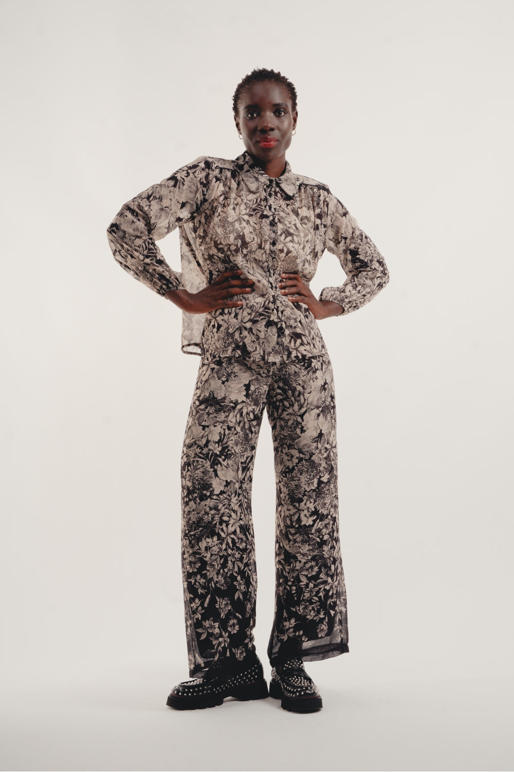 Le Pantalon Tracy Black Flower Noir