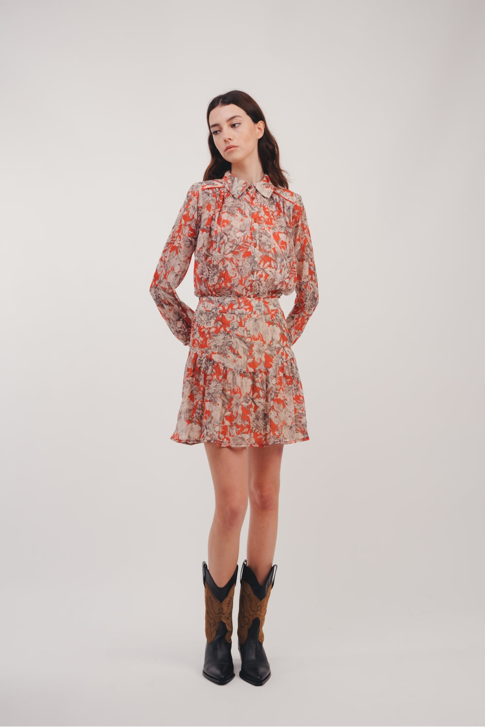 La Blouse Jill Black Flowers Rouge