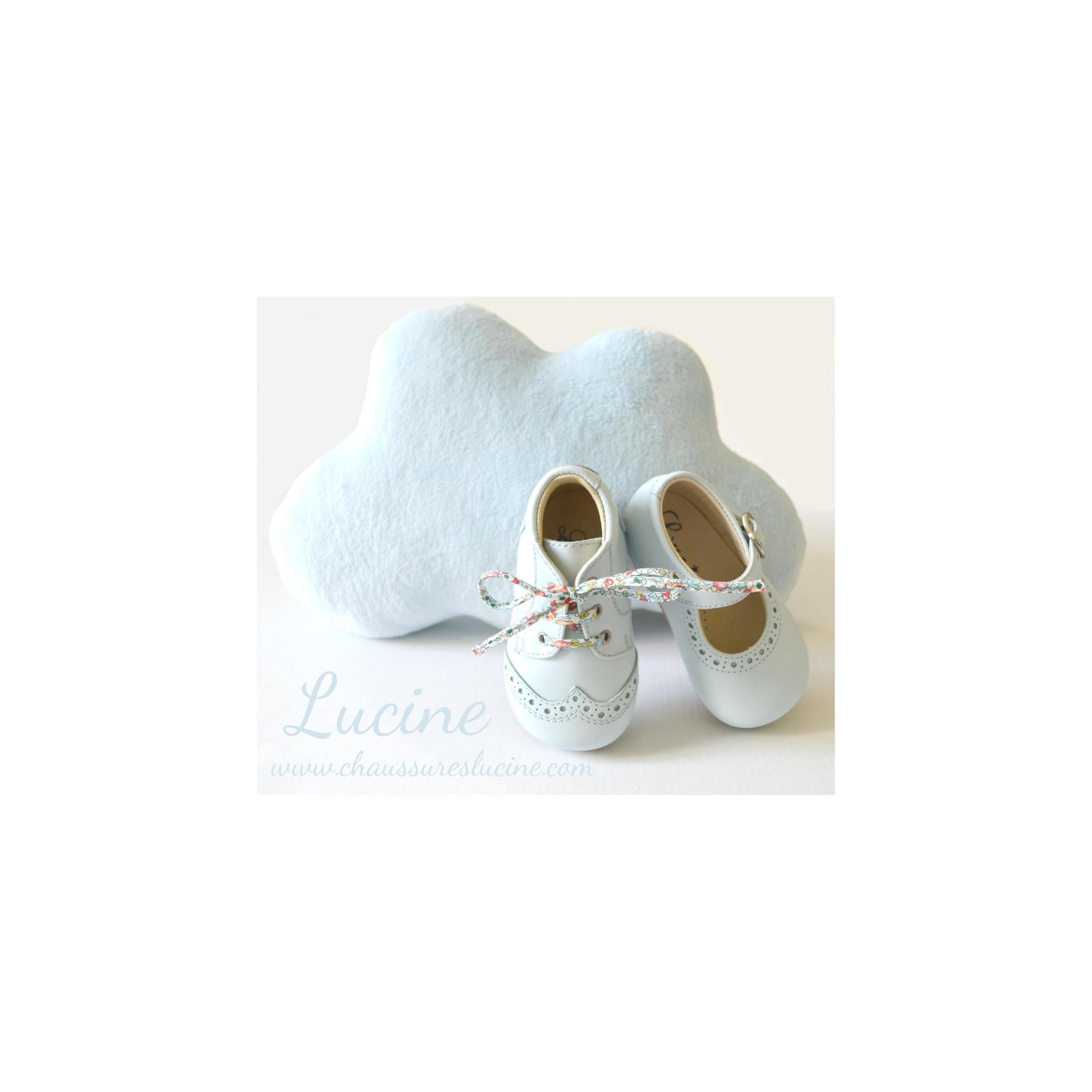 Chaussures Babies Charles Ix Alice À Boucle - Cuir Bleu Ciel - Fille