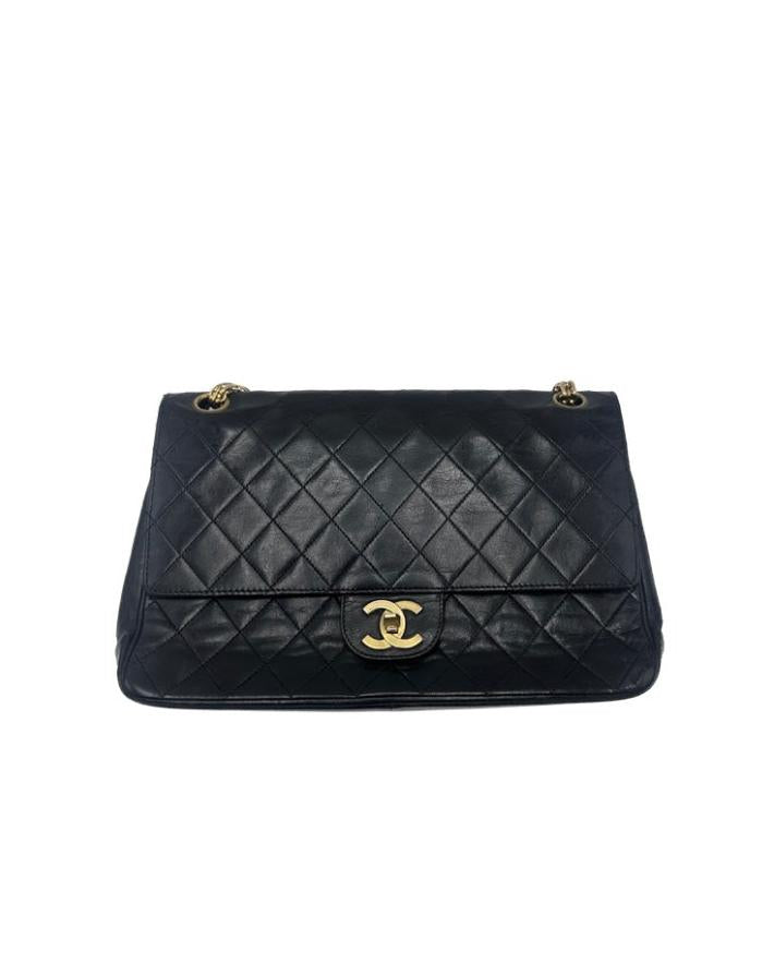 Chanel Vintage Classic Double Flap Bag Leather 25