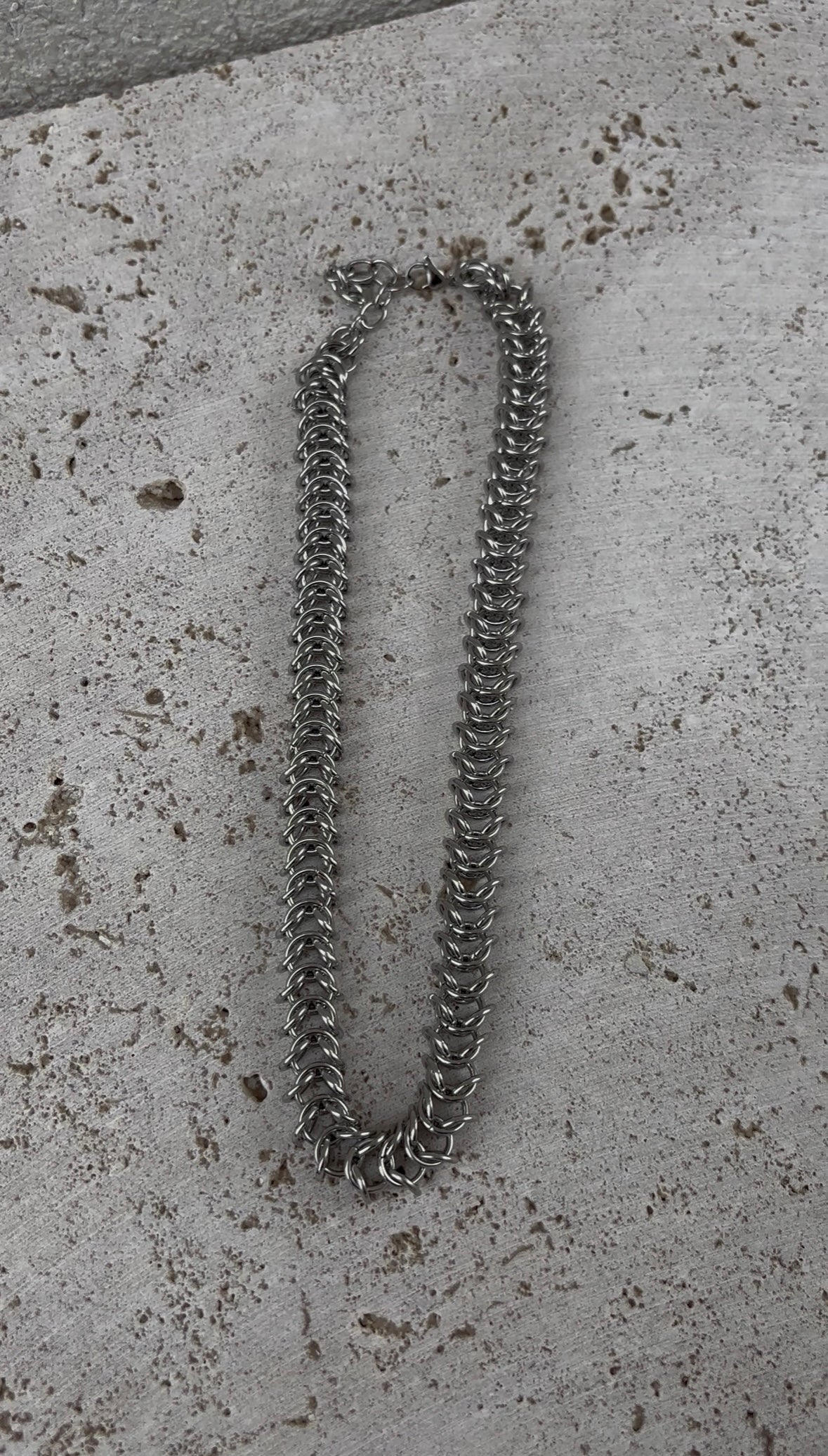 Collier Grunge