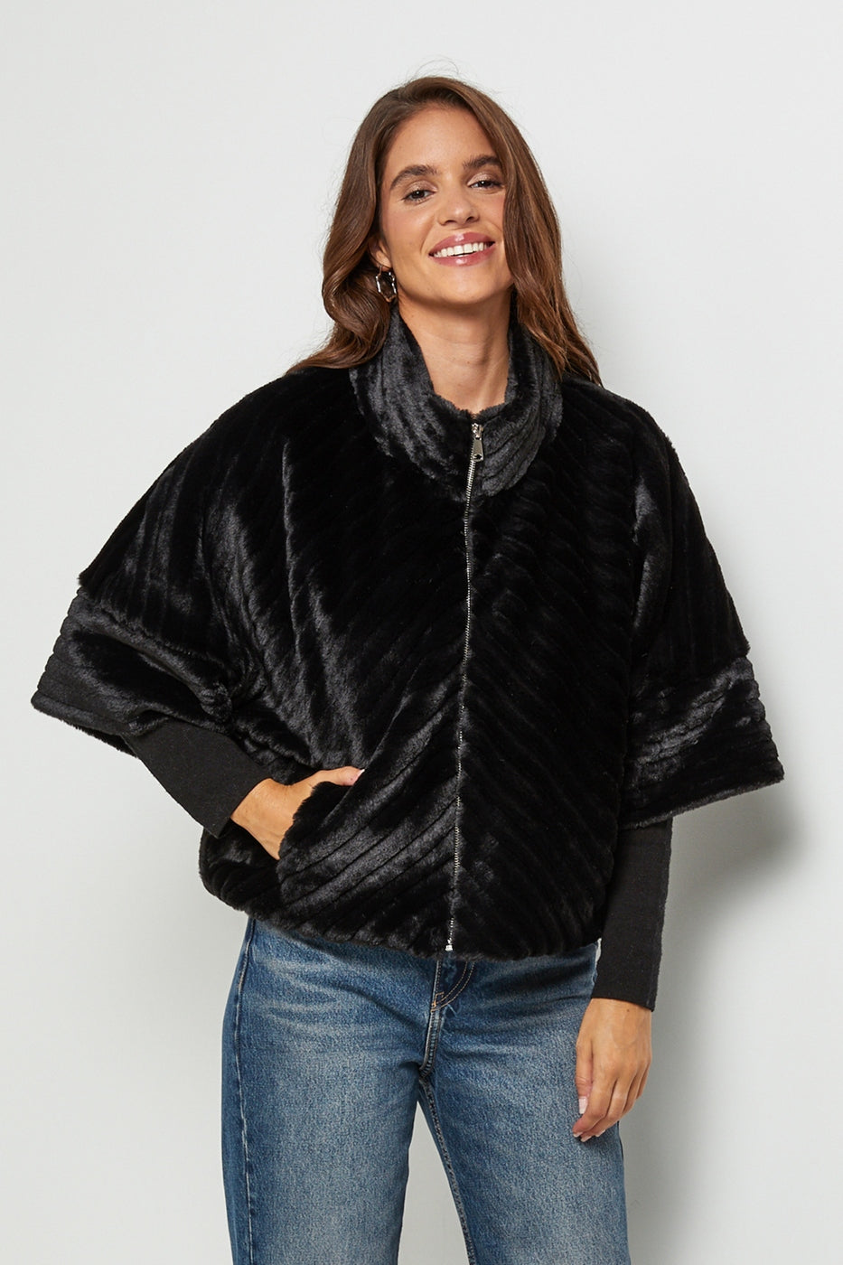 Fausse Fourrure 67158 - Noir