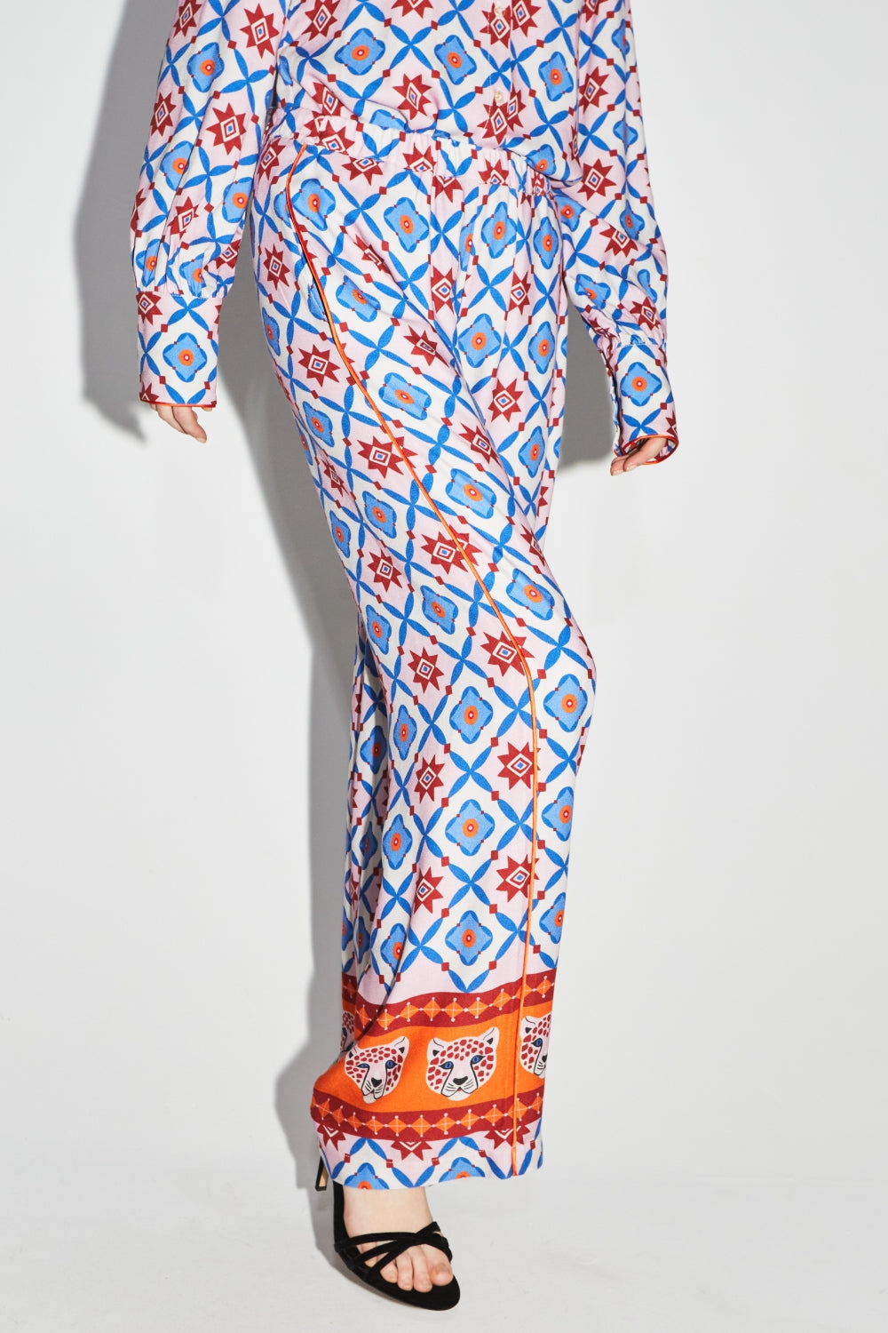 Le Pantalon Tracy Léo Géo Blue