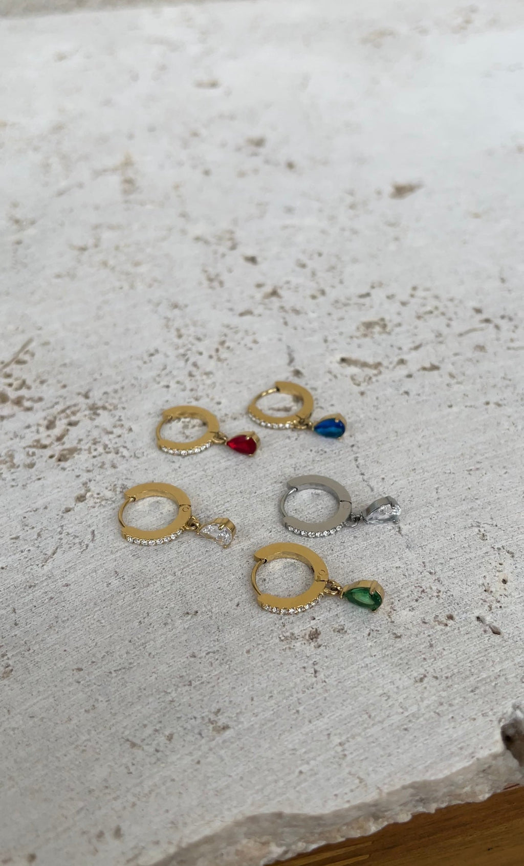 Boucles D'Oreilles Mono Drop