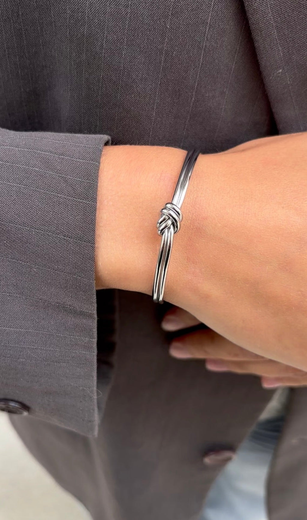 Bracelet Knot Bangle