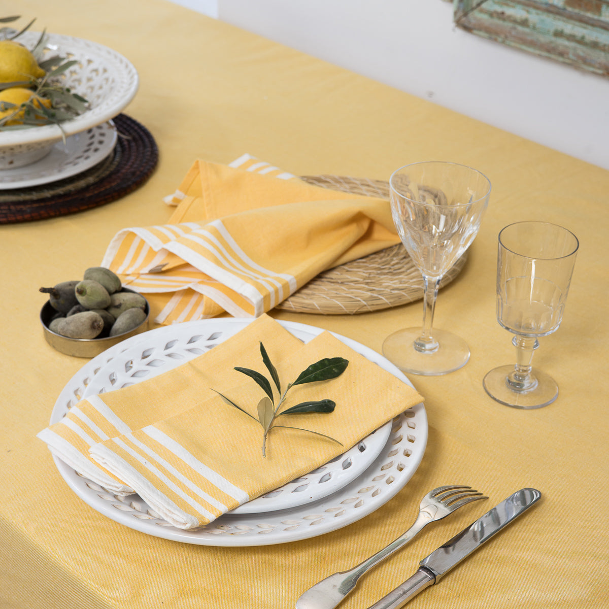 Mahdia - Nappe + 8 Serviettes - Jaune Moutarde