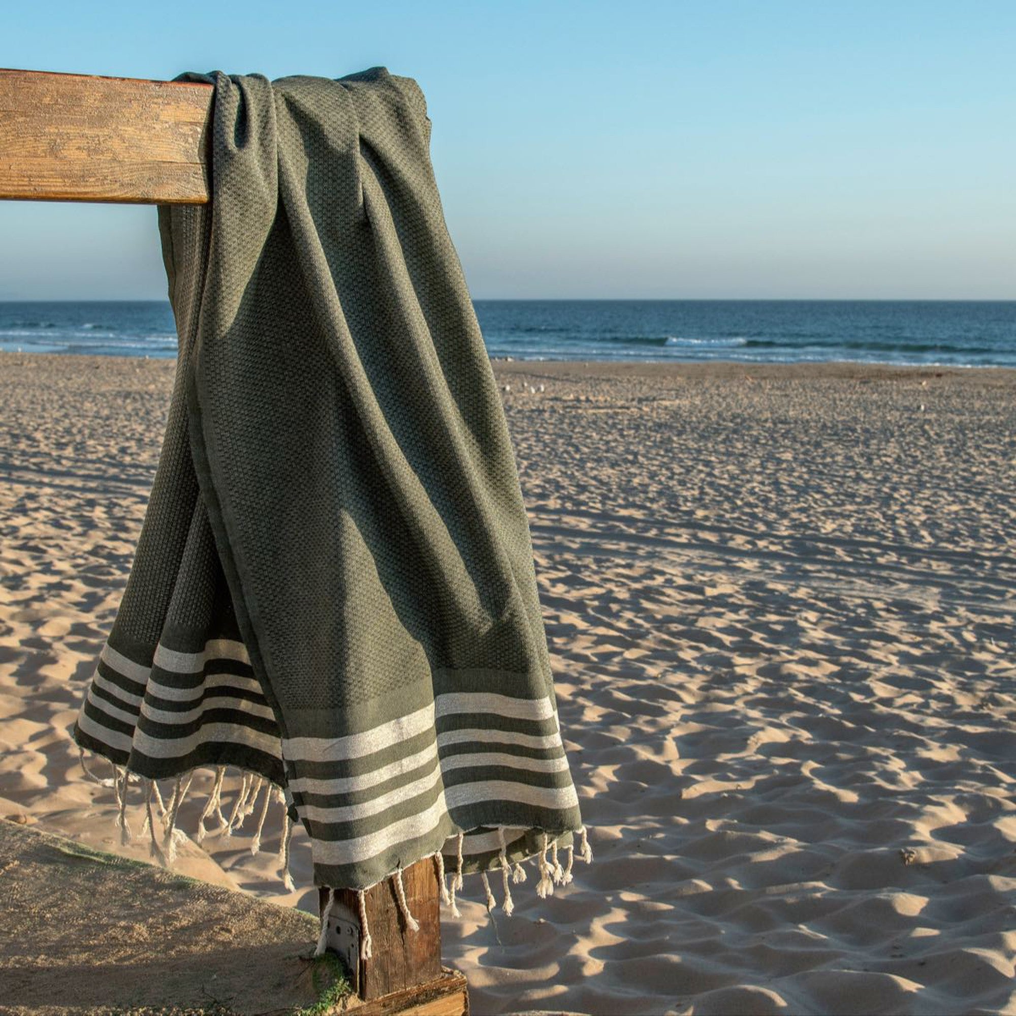 Hamptons - Fouta Nid D'Abeille - Vert Kaki/Or