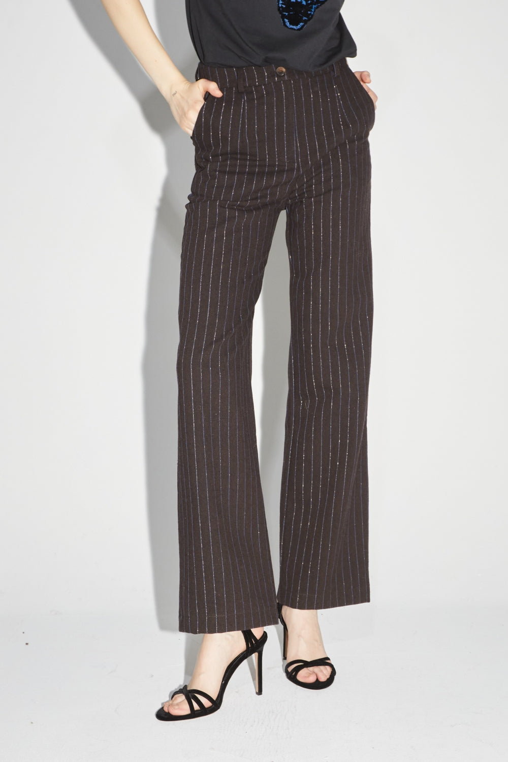 Le Pantalon Yves Chocolat Lines Goldblue