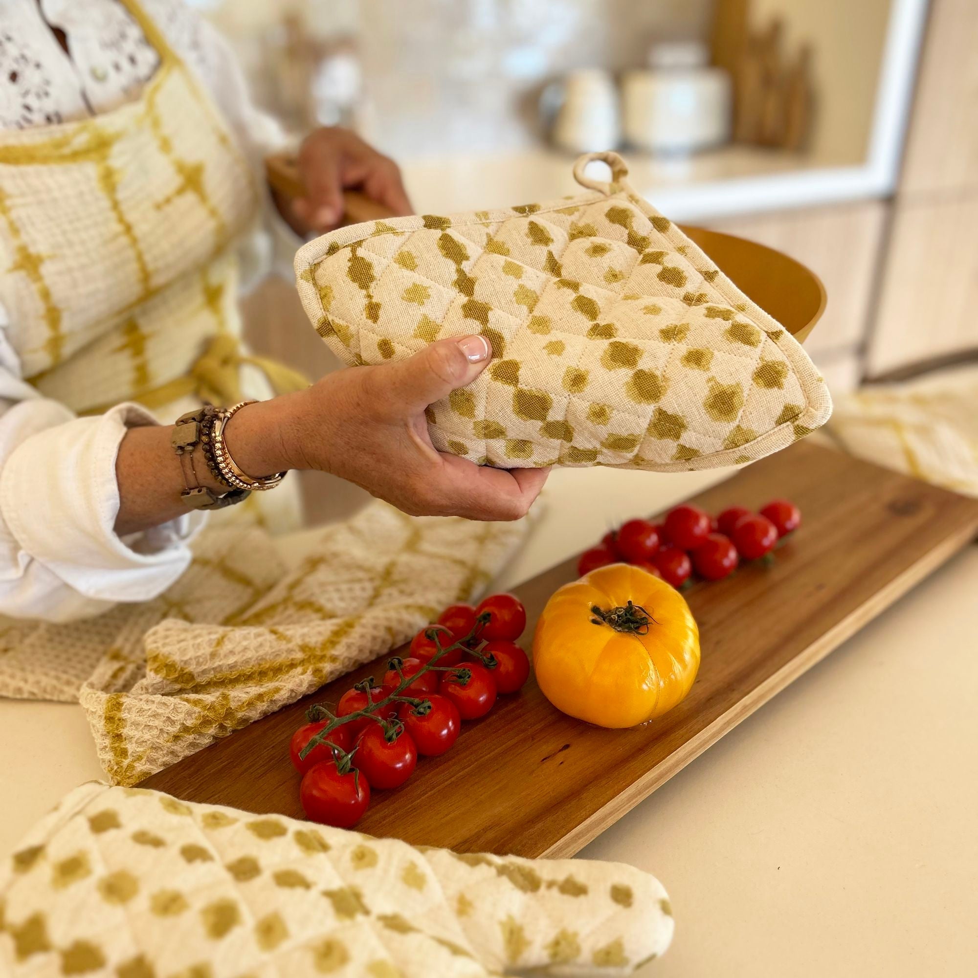 Ensemble Gant De Cuisine Et Manique Egito En Coton Imprimé Jaune Mimosa