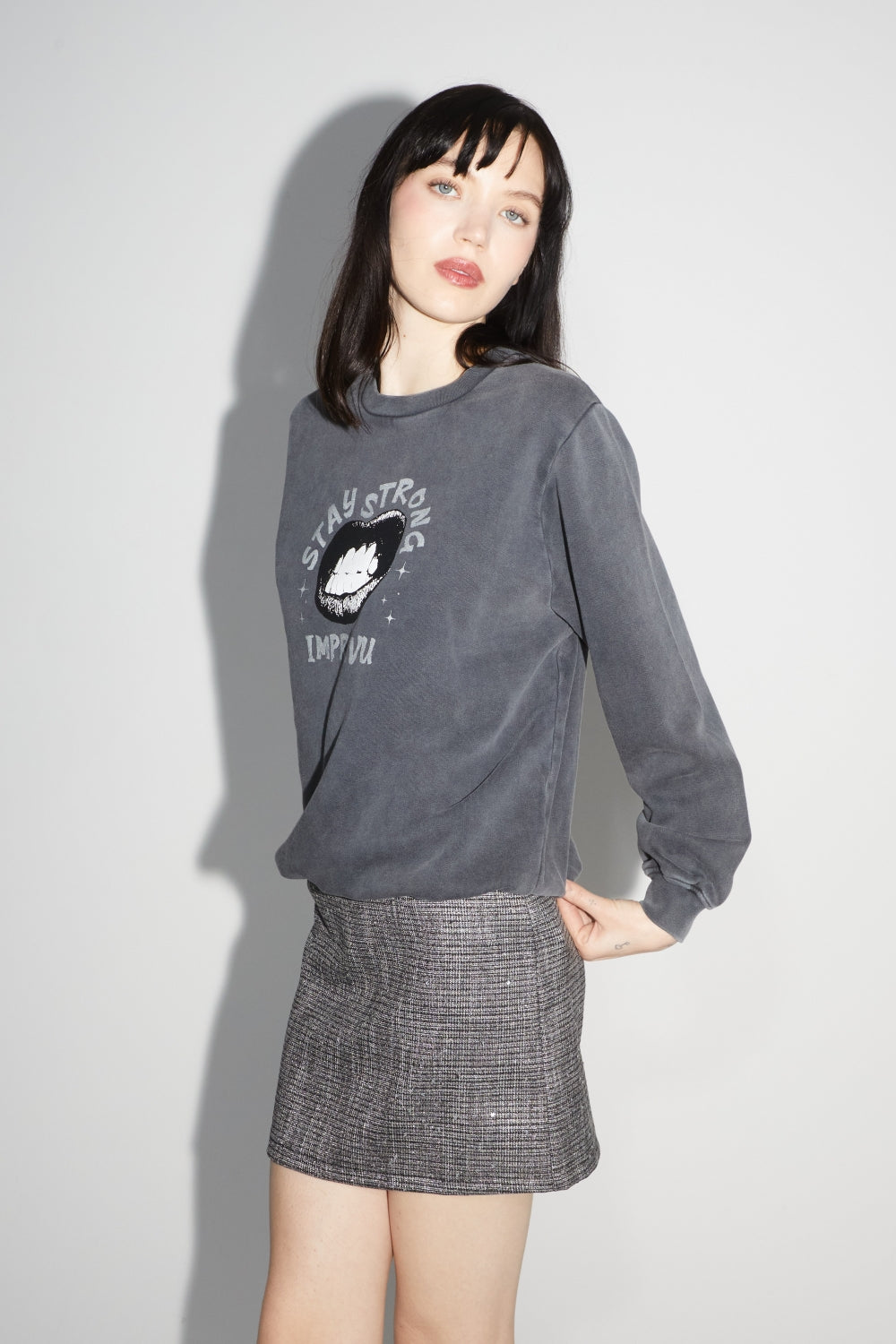 Le Sweatshirt Eddie "Stay Strong" Black