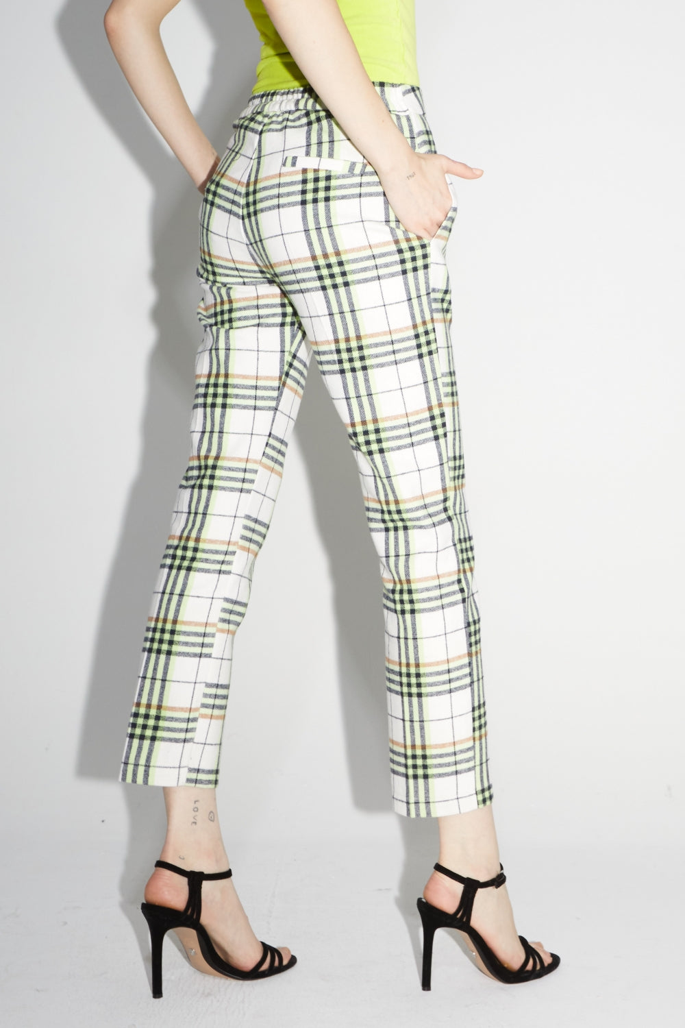 Le Pantalon Silvana Tartan Néon
