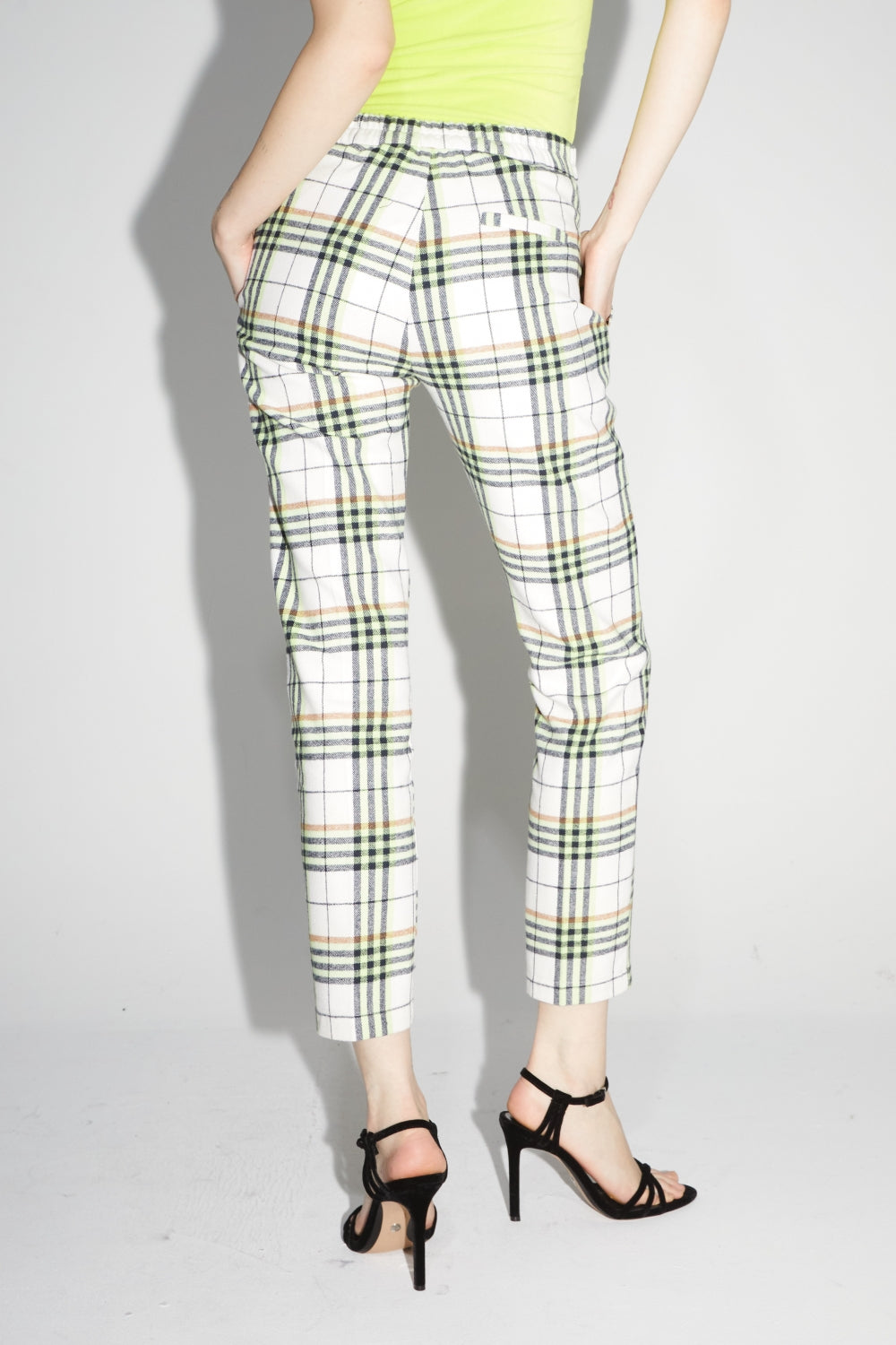 Le Pantalon Silvana Tartan Néon