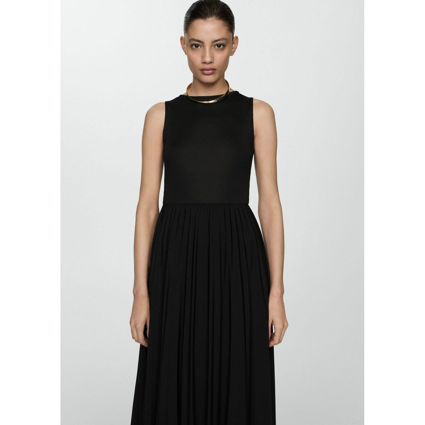 Robe Midi Plissée