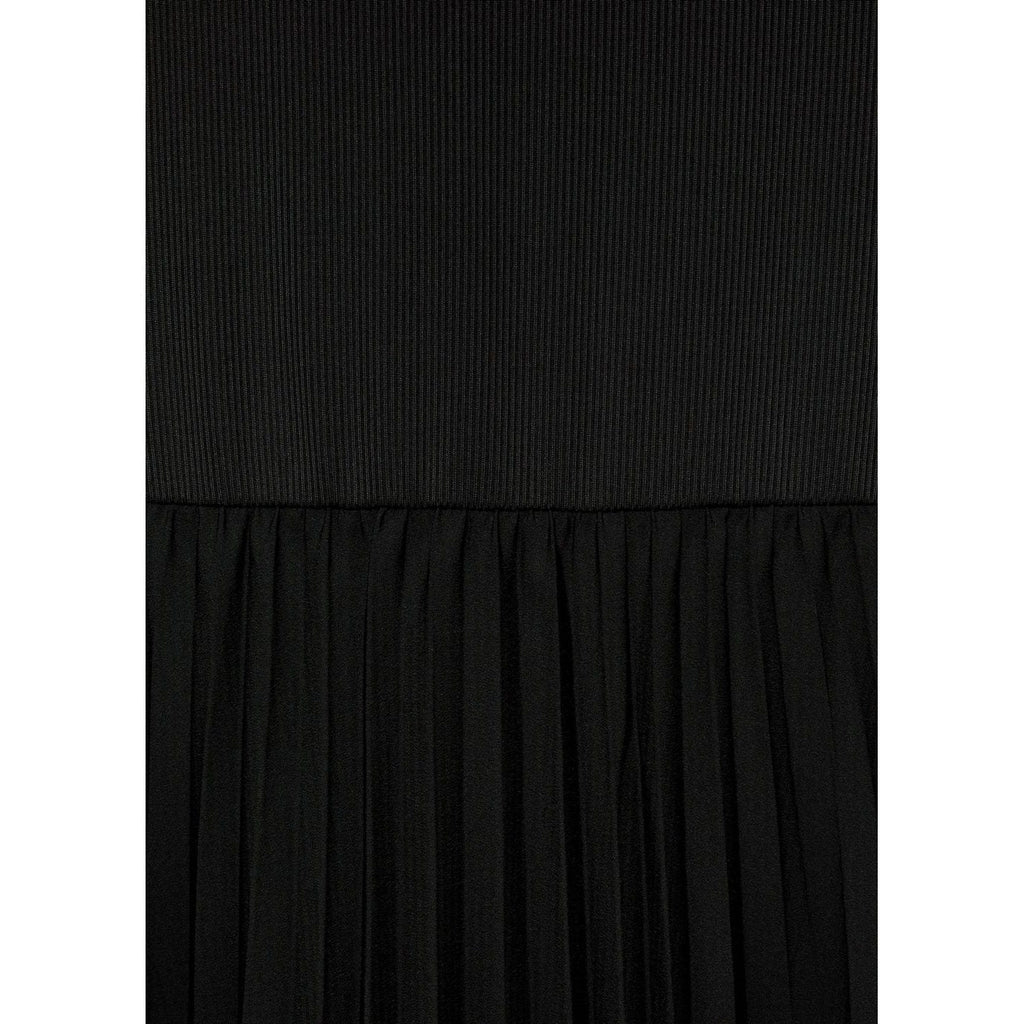 Robe Midi Plissée