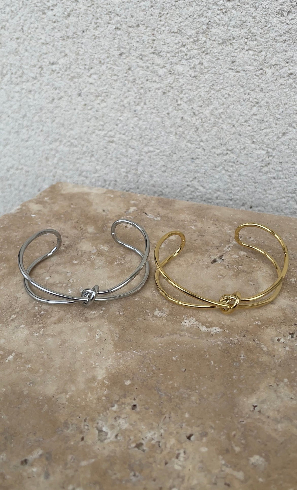 Bracelet Thin Knot Bangle