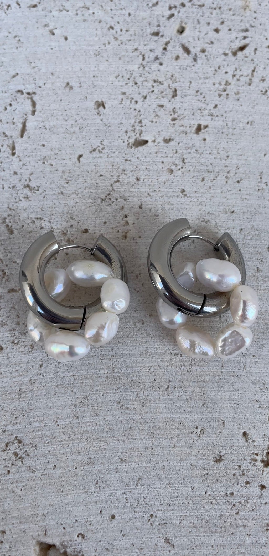 Boucles D'Oreilles Bold Flower Hoops