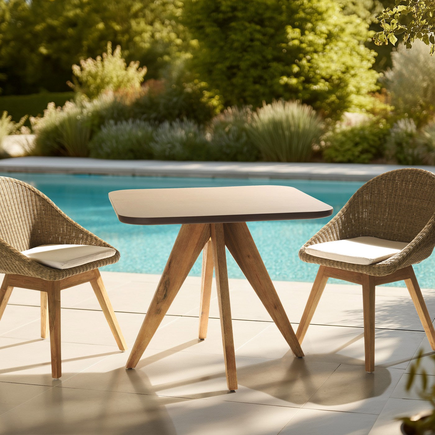 Nestor - Table À Manger De Jardin - Marron