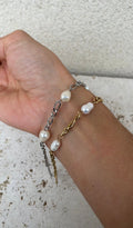 Bracelet Dangling Pearl