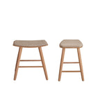 TCB0018-lot_de_2_tabourets_de_bar_en_teck_massif_et_velours_grege_45_cm-02.jpg