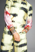 La Chemise Darline Imprimé Funky Tie And Dye Fabriquée En Italie
