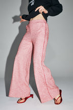 Le Pantalon Charlie Tricot Rouge Et Blanc Fabriqué En Italie