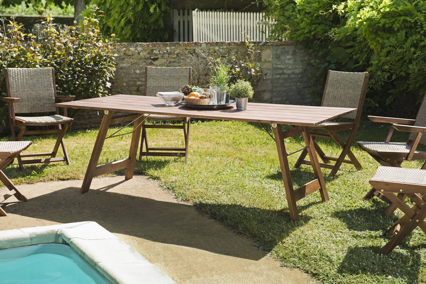 Vick - Table De Jardin 6/8 Pers - Marron
