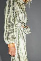 Le Pantalon Aurora Imprimé Classy Tie And Dye Fabriqué En Italie
