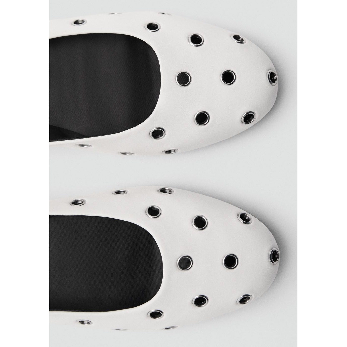 Ballerines Perforées