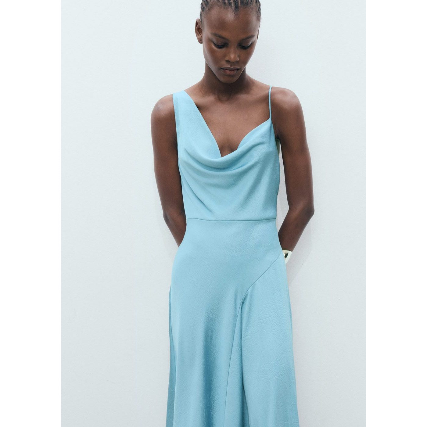 Robe Asymétrique Effet Froissé