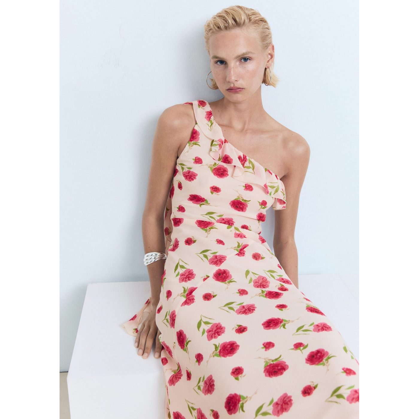 Robe À Fleurs Volantée