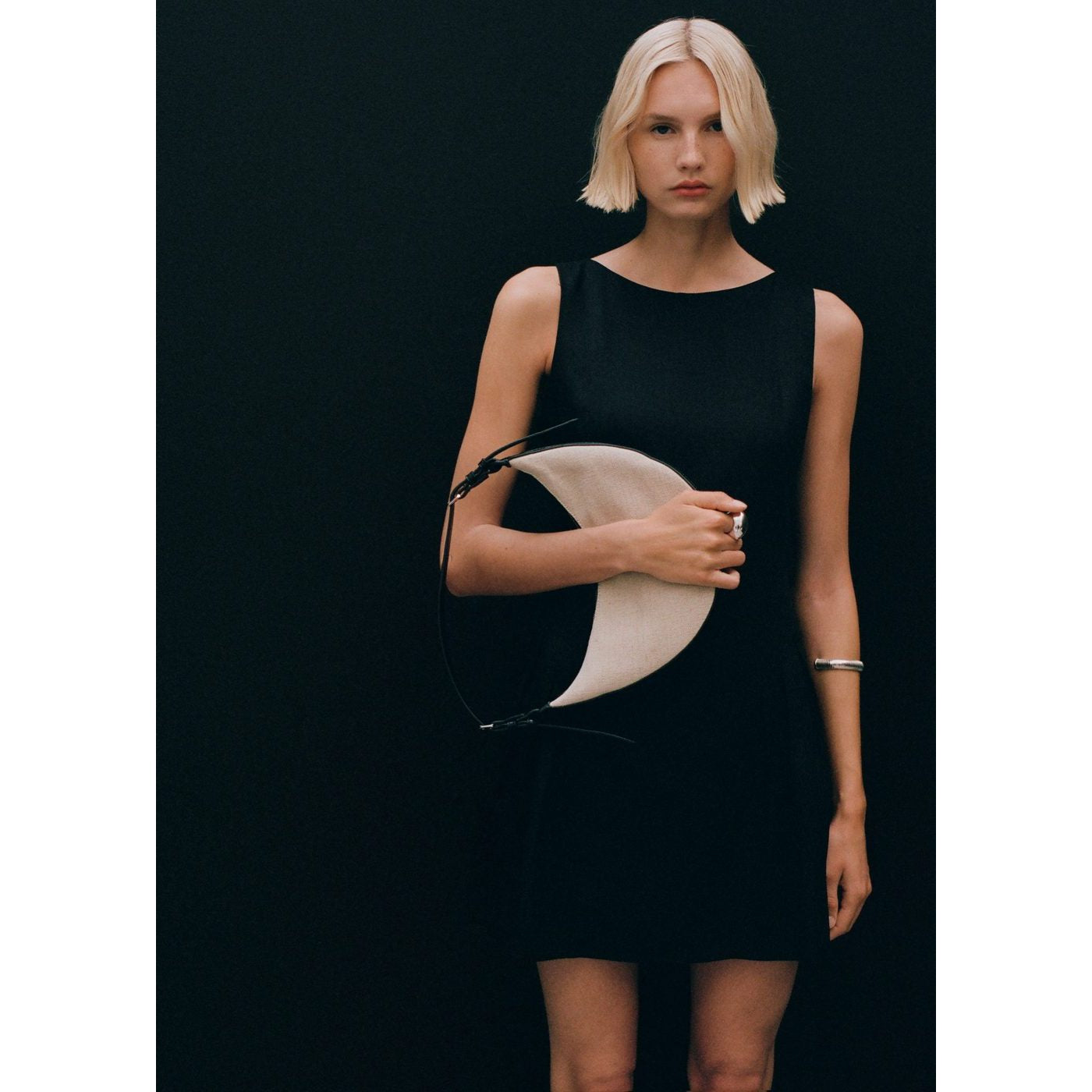 Robe Courte En Lin Mélangé À Plis