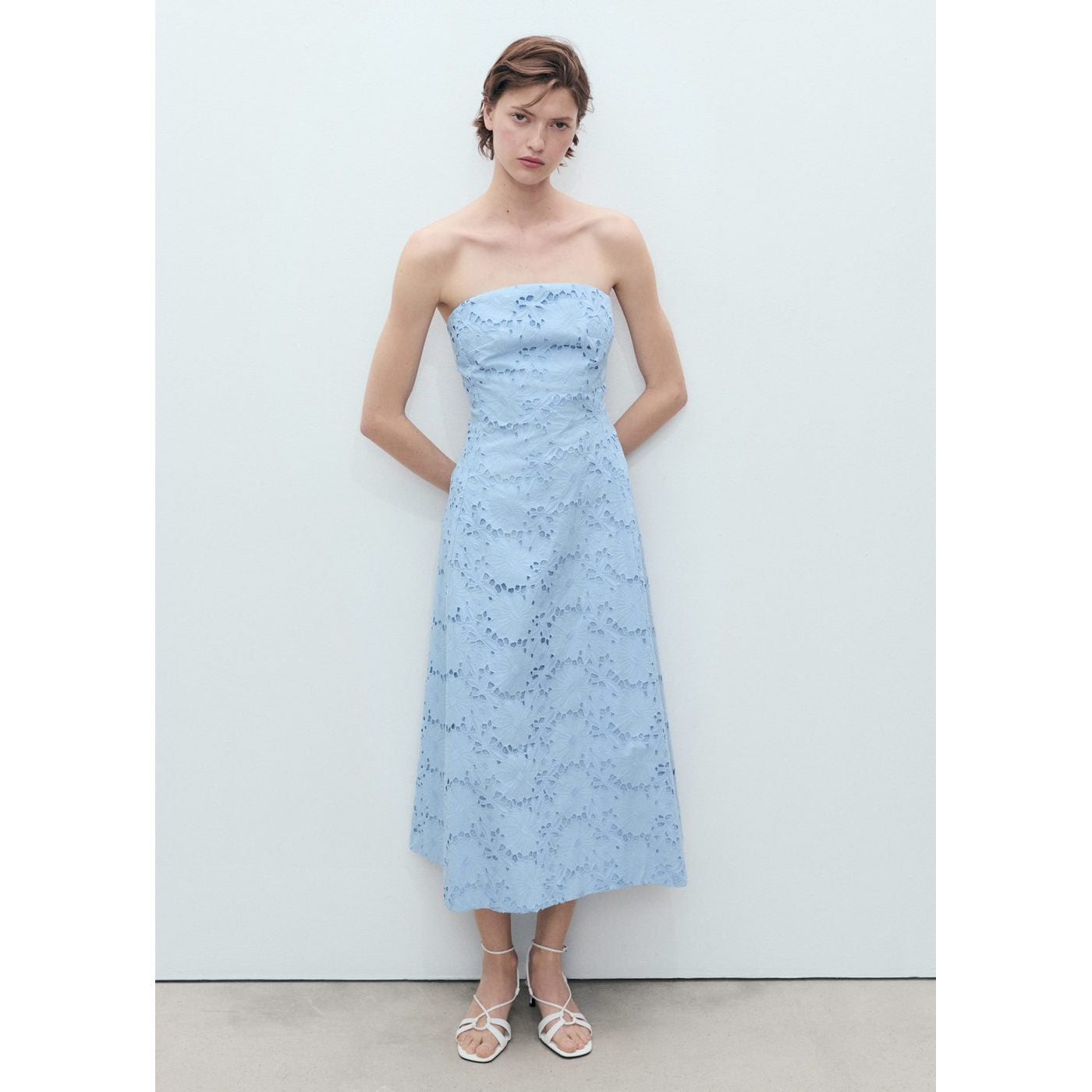 Robe Bustier À Broderie Anglaise