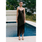 Robe Satinée Asymétrique À Franges