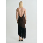 Robe Satinée Asymétrique À Franges