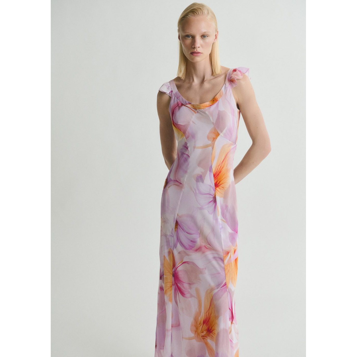 Robe À Fleurs Détail Volants