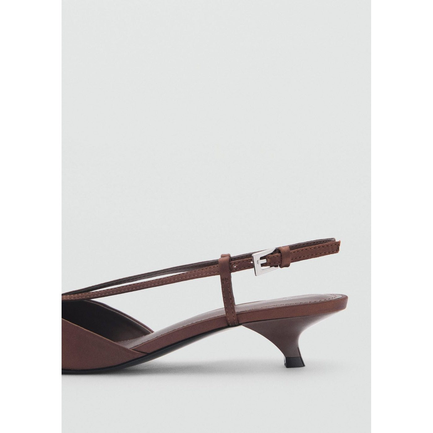 Chaussure Talon Kitten Heel En Satin À Brides
